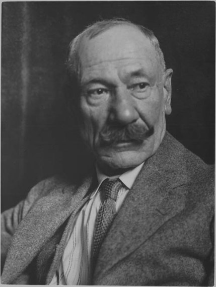 Horatio Walker later in life, posing for a portait.